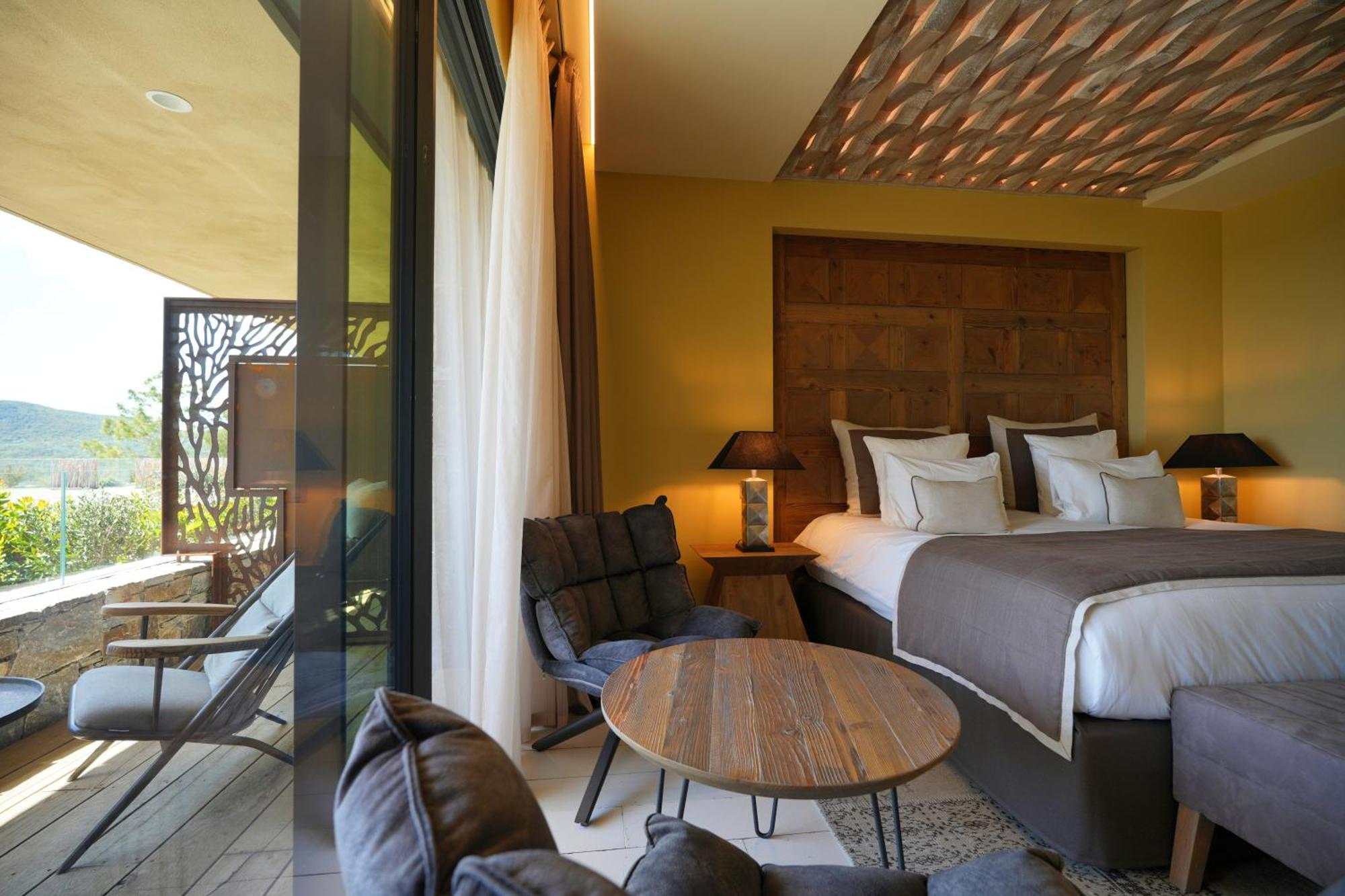 Les Regalia & Hotel 5*